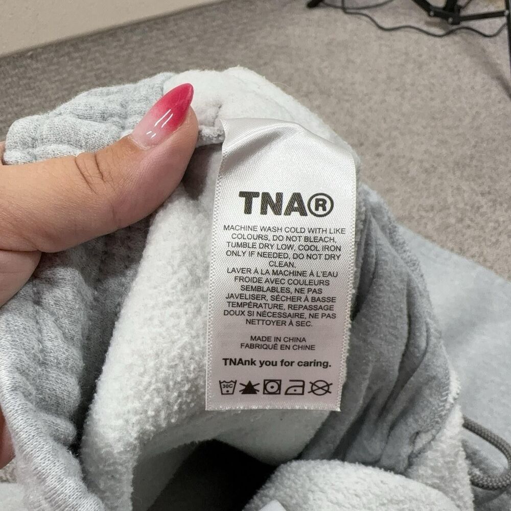 TNA Sweatfleece Sweatpants Womens Small Gray Cozy Fleece Mega Fit Cargo Wide Leg - Picture 6 of 8